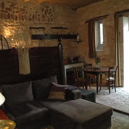 Le Nid Des Oiseaux *